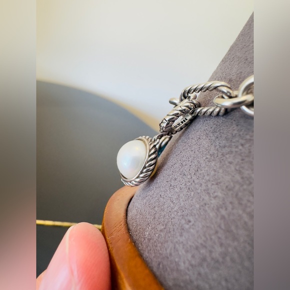 David Yurman Authentic Luxury Vintage Pearl Blue Topaz 18K Silver Charm Bracelet - Picture 12 of 17